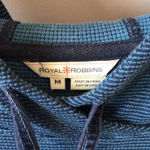 COPY - Royal Robins hooded dress - Picture 3 of 5